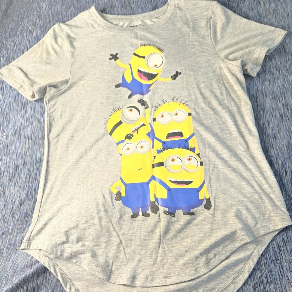 Illumination presents Minions, Medium, in Heather grey. Graphic fun tee shirt.